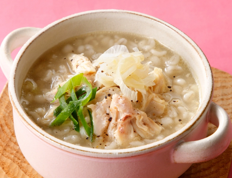 たんぱく質が摂れる　参鶏湯（サムゲタン）スープ　セブンイレブン「韓国グルメ」