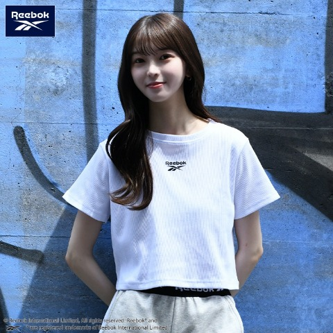 レディース　Tシャツ　しまむら『Reebok（リーボック）』コラボ