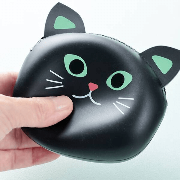 カルディ『ぷにぷに　にゃんころポーチ』　黒猫