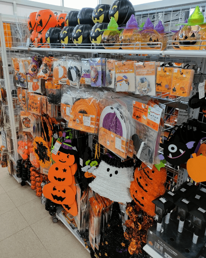 ハロウィン　ダイソー　売り場