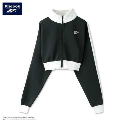 ジャージジャケット　しまむら『超特急×Reebok（リーボック）』コラボ　秋コーデ