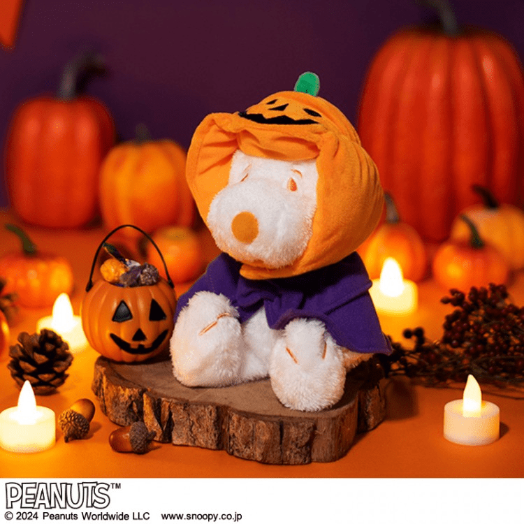 SNOOPY HAPPY HALLOWEEN! パンプキンスヌーピーのぬいぐるみポーチ BOOK　ファミマ