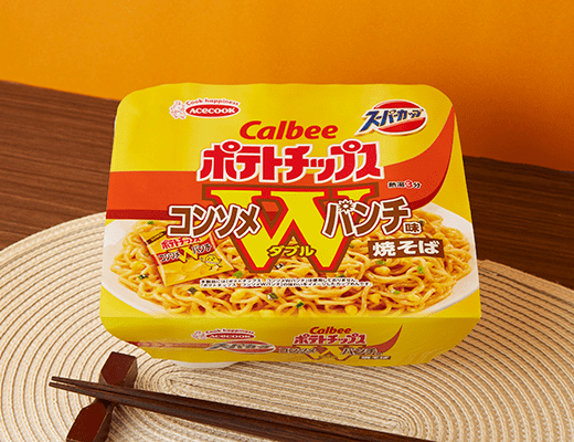 エースコック　スーパーカップ　カルビーコンソメWパンチ味　焼そば　ローソン　コラボ