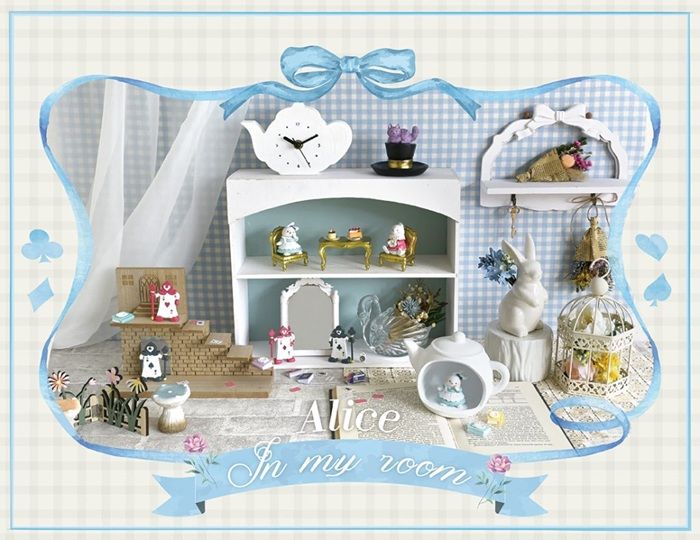 ナチュラルキッチン『ふしぎの国のアリス』のグッズ