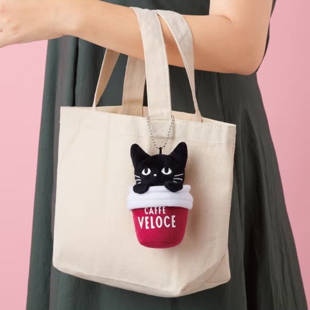 【カフェ・ベローチェ】黒ねこマスコット
