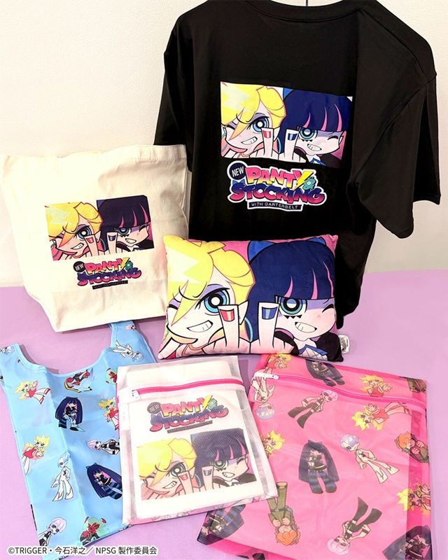 サンキューマート『パンティ&ストッキングwithガーターベルト』コラボのグッズ　Tシャツ、トートバッグ、クッション、エコバッグ、洗濯ネット2P