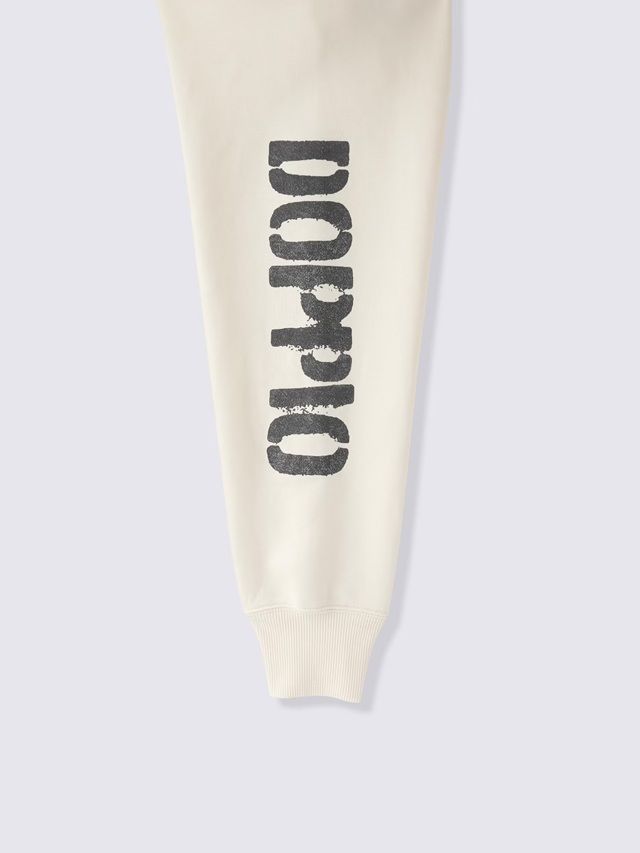 スウェットプルオーバー ジョジョの奇妙な冒険　GU（ジーユー）　「黄金の風」ドッピオとディアボロ