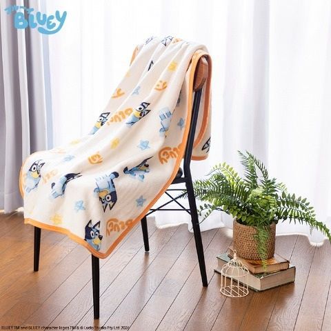 ブルーイ 耳付きフード帽子 2点セット　バースデイ バースデイ『ブルーイ（bluey）』コラボ！全商品・最新の発売日・種類