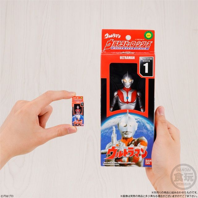 種類　ウルトラマンソフビパッケージチャーム＆チョコボーロ